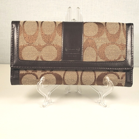 COACH Brown Signature  C Canvas Wallet - Picture 1 of 13